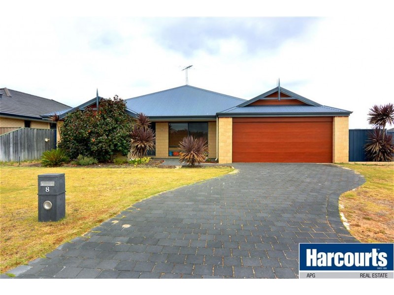 8 Burwood Road, Australind WA 6233