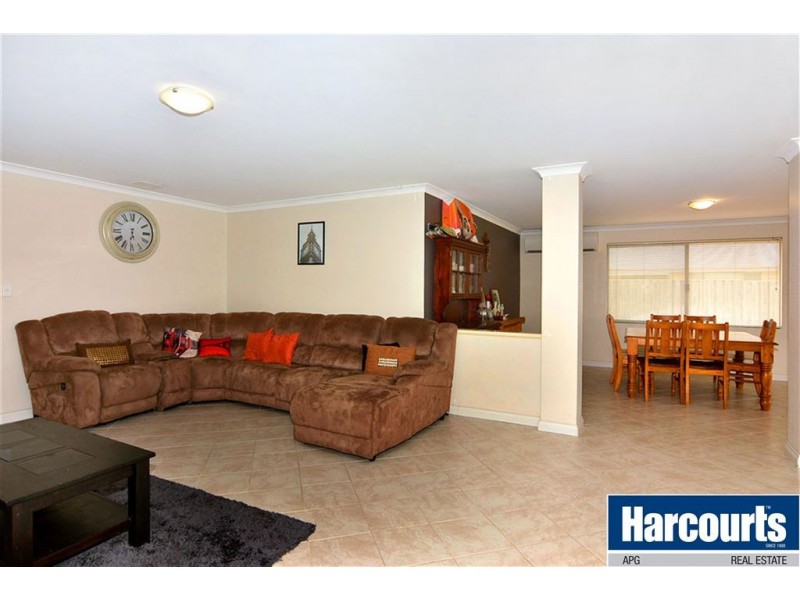 8 Burwood Road, Australind WA 6233