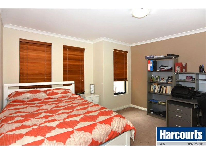 8 Burwood Road, Australind WA 6233