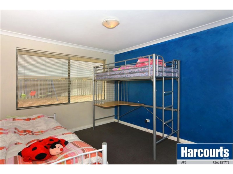 8 Burwood Road, Australind WA 6233