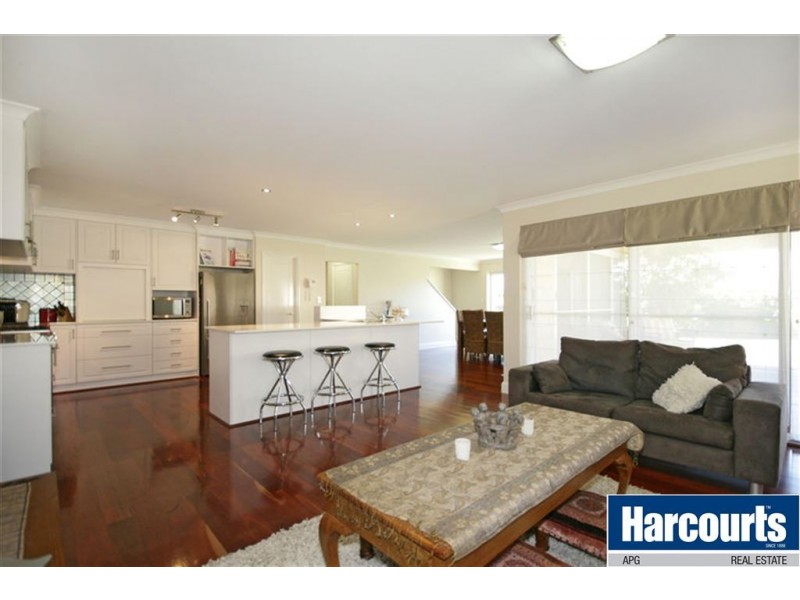 23 Edwinstone Close, Dalyellup WA 6230