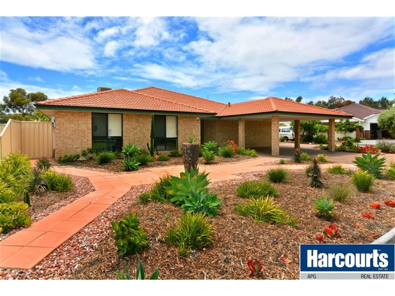 14 Birkdale Place, Pelican Point WA 6230