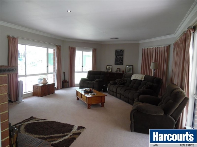 19 Manea Drive, Gelorup WA 6230