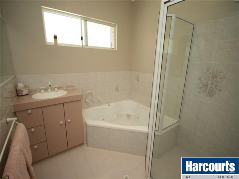 19 Manea Drive, Gelorup WA 6230