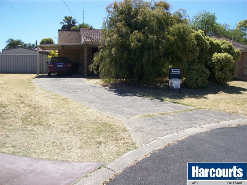 2 Waterwitch Street, Carey Park WA 6230