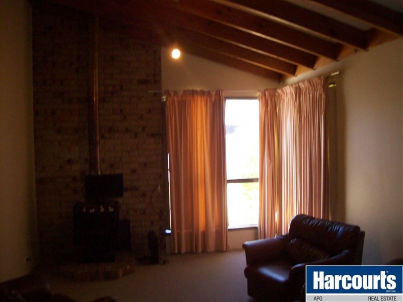 2 Waterwitch Street, Carey Park WA 6230