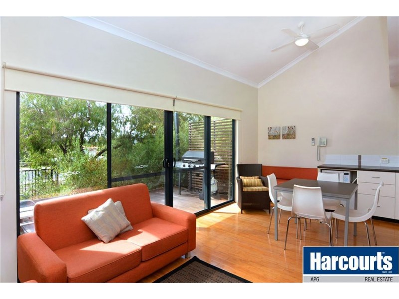 4/7 Panorama Drive, Preston Beach WA 6215