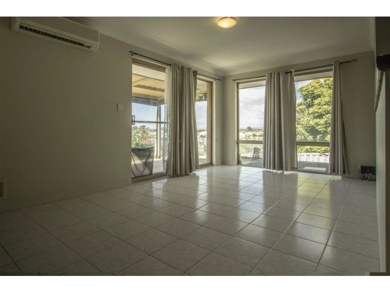 A/4 Usher Place, Australind WA 6233