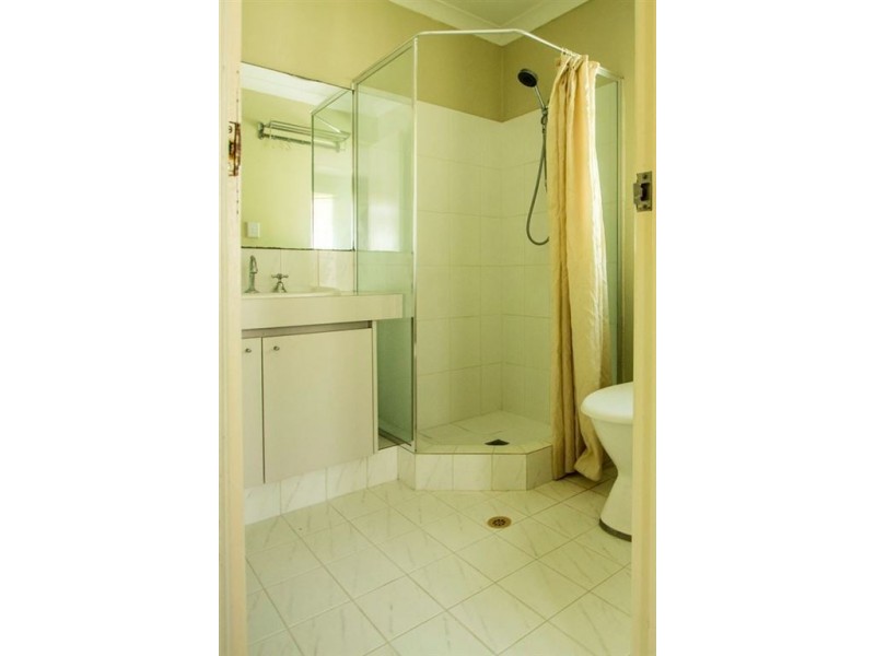 A/4 Usher Place, Australind WA 6233