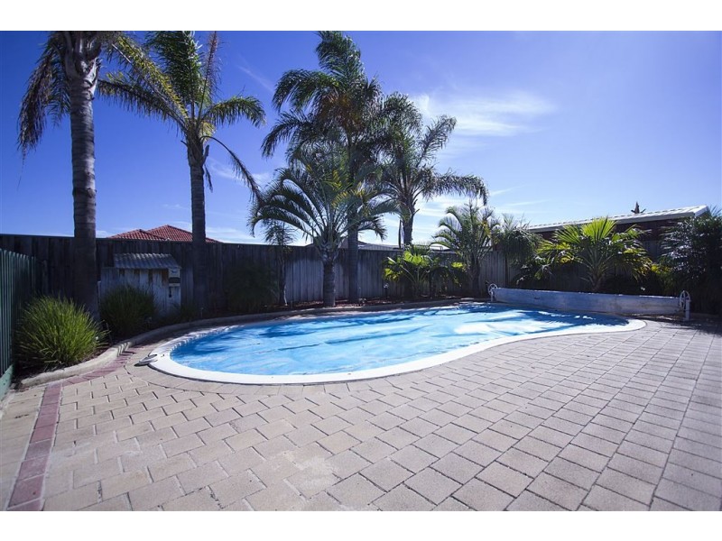 47 Macquarie Drive, Australind WA 6233