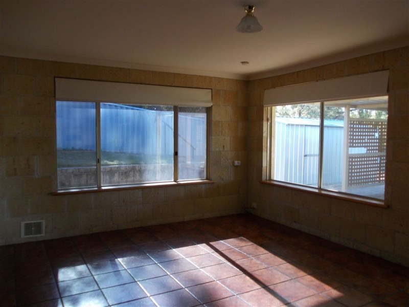 13 Lilly Court, Australind WA 6233