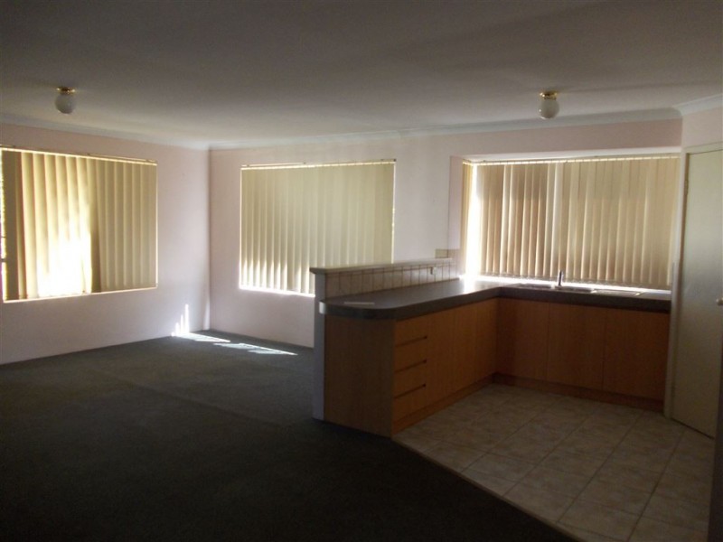 12 Old Coast Road, Australind WA 6233