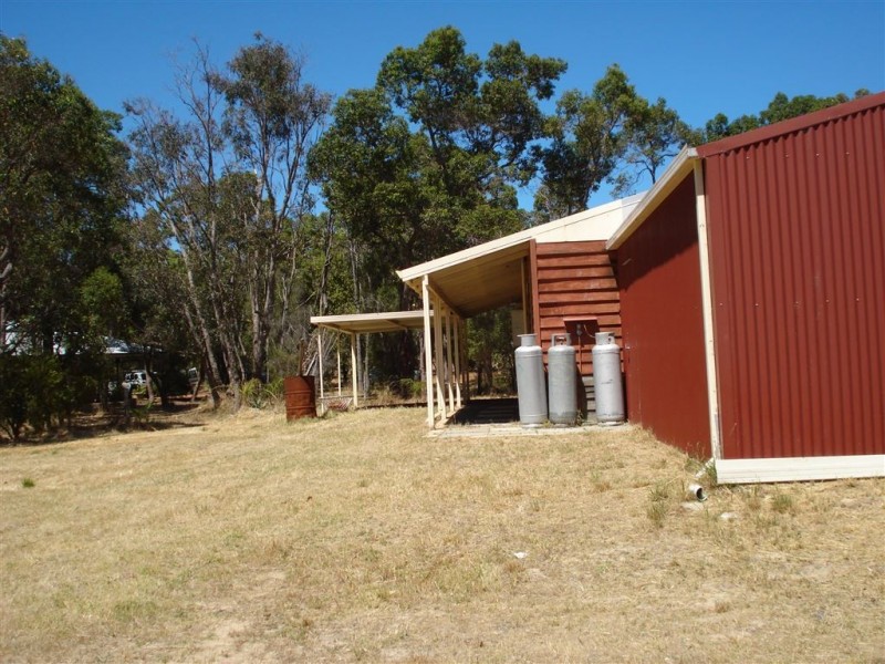 30 Leeward Road, Australind WA 6233