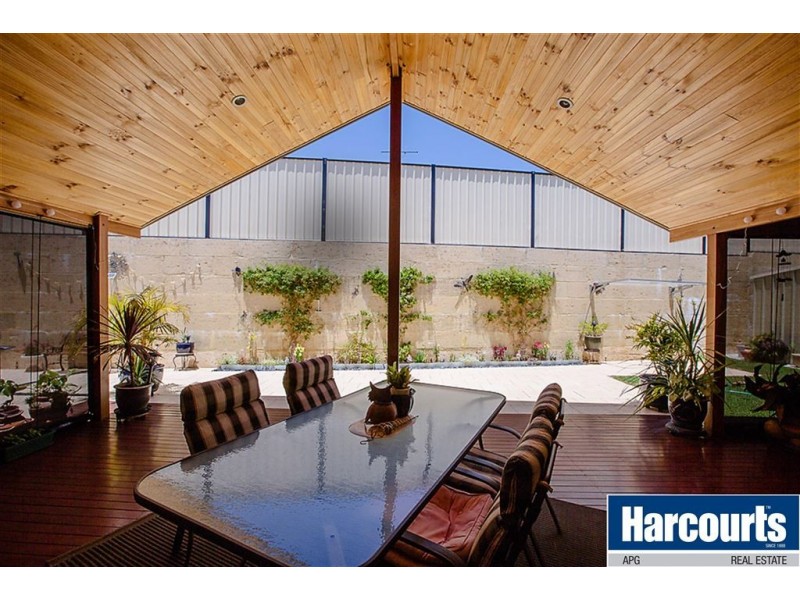 20 Polwarth Cct, Eaton WA 6232