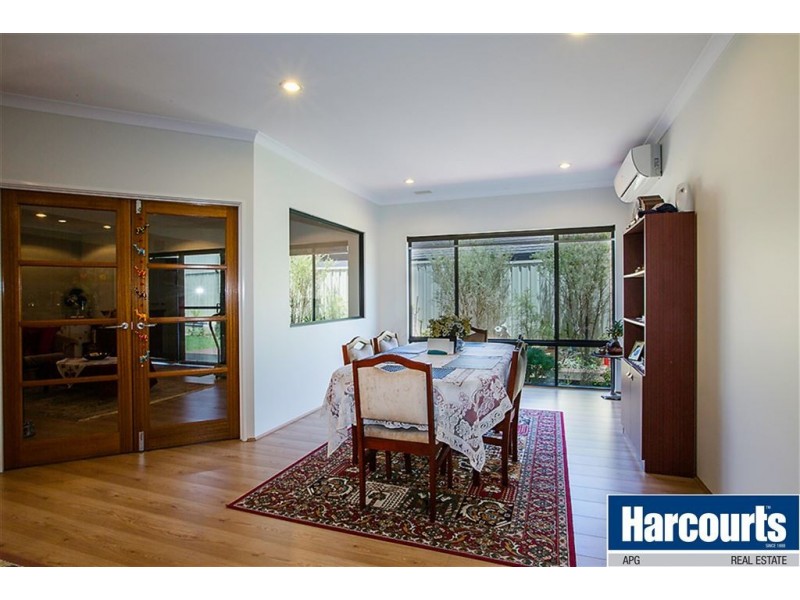 20 Polwarth Cct, Eaton WA 6232