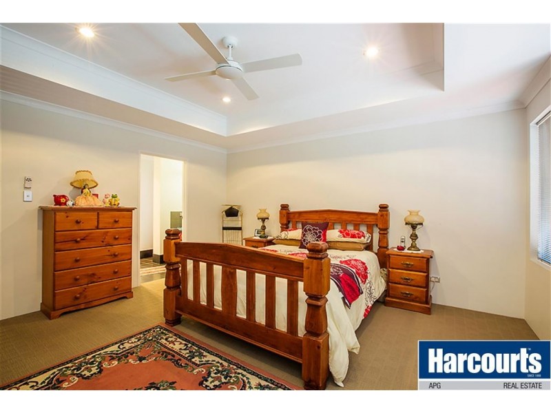 20 Polwarth Cct, Eaton WA 6232