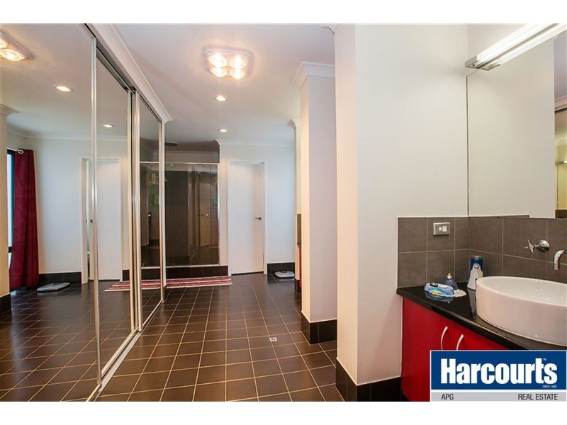 20 Polwarth Cct, Eaton WA 6232