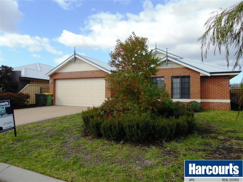 27 Wiroo Loop, Dalyellup WA 6230