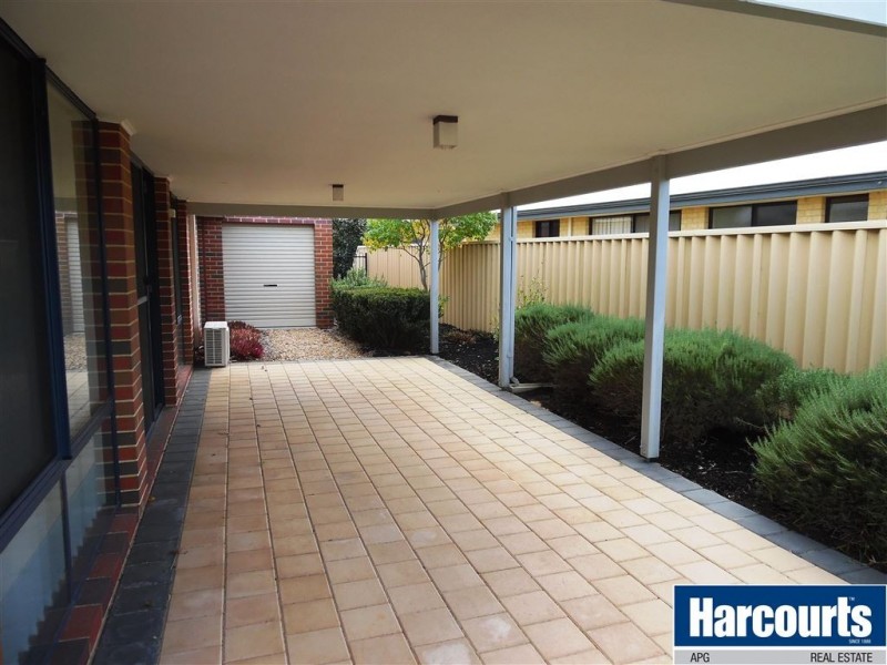 27 Wiroo Loop, Dalyellup WA 6230