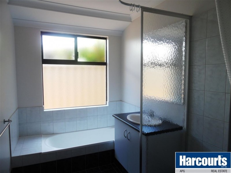 38 Moondar Parade, Dalyellup WA 6230