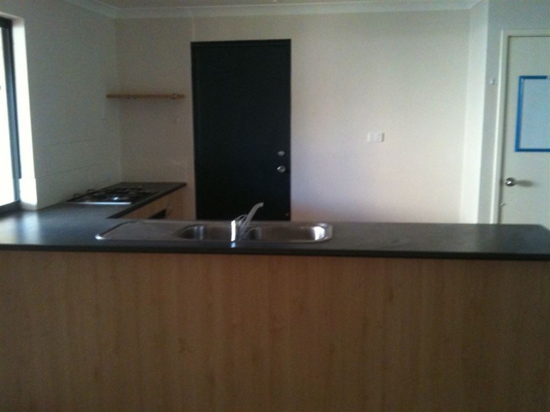 67 Barton Drive, Australind WA 6233