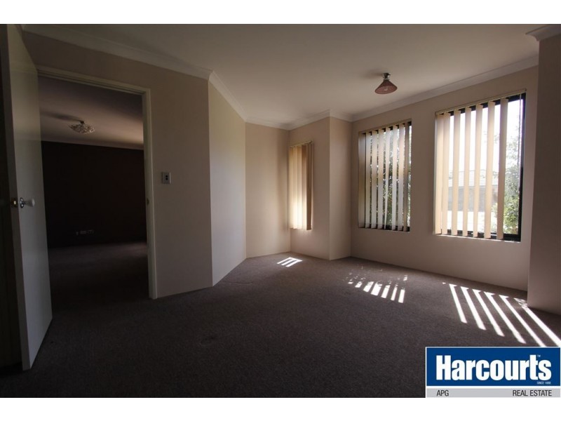 13 Serpentine Way, Usher WA 6230