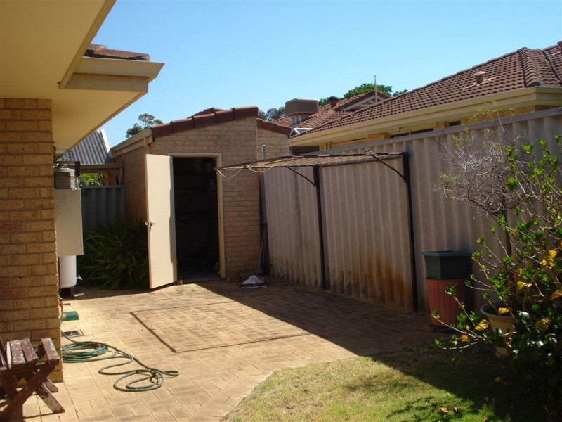 16/13 Paris Road, Australind WA 6233