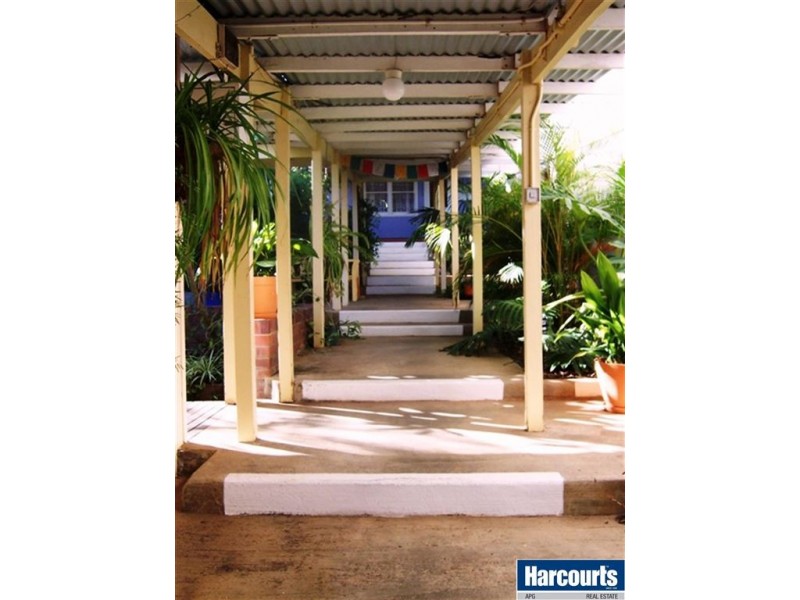 13 McAndrew Street, Brunswick WA 6224