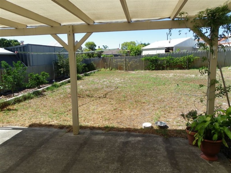 10 Montgomery  Drive, Eaton WA 6232