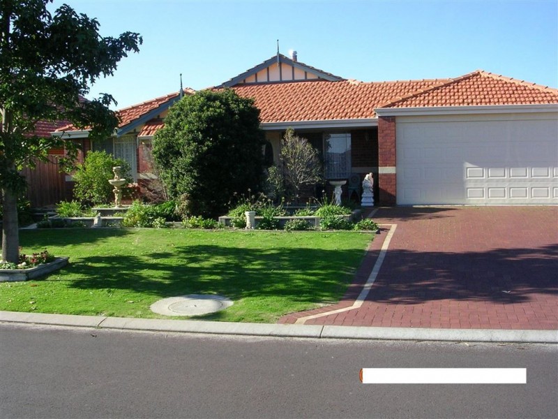 8 Barton Drive, Australind WA 6233