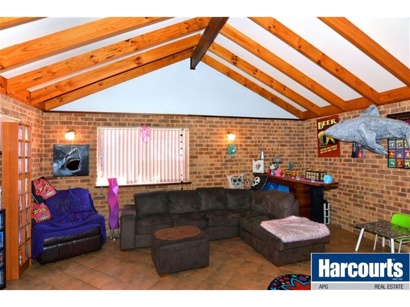 79 Pearce Road, Australind WA 6233