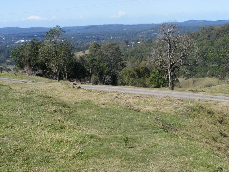 Hunchy QLD 4555