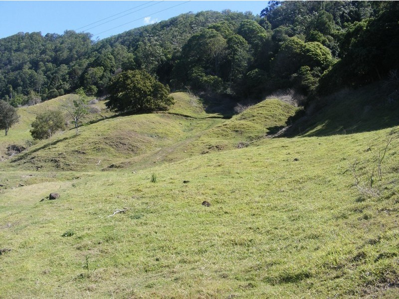 Hunchy QLD 4555