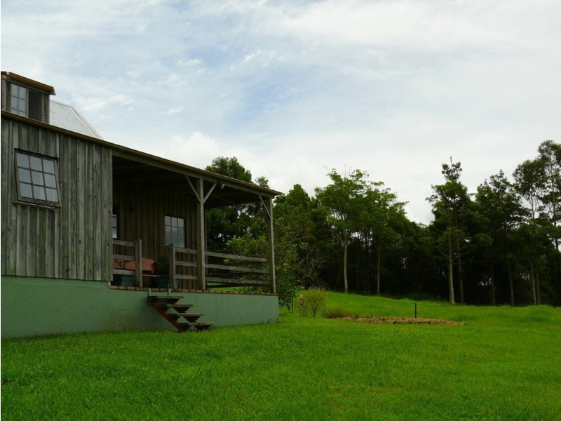 223 Hovard Road, Maleny QLD 4552
