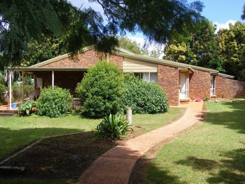25 Post Office Road, Mapleton QLD 4560
