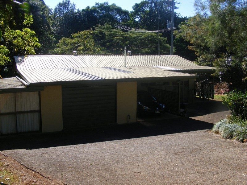27 Carrington Drive, Flaxton QLD 4560