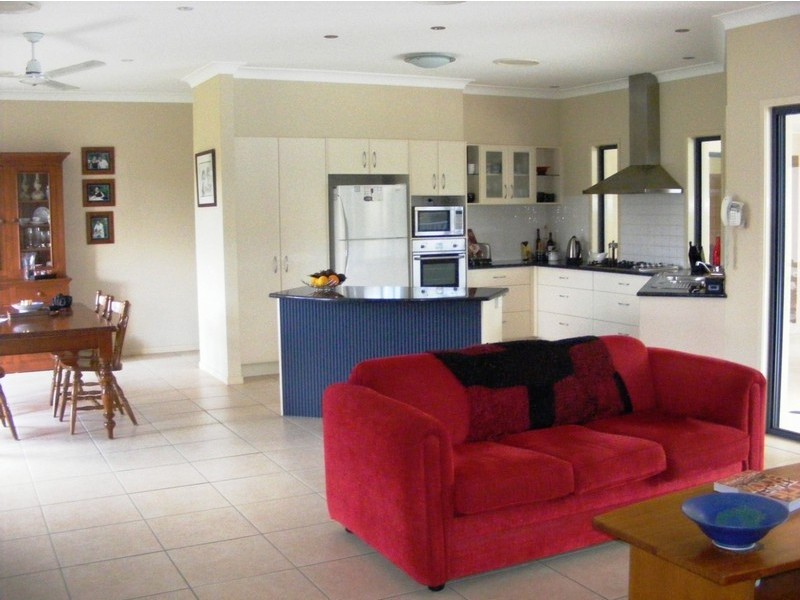 41 Cynthia Hunt Drive, Flaxton QLD 4560