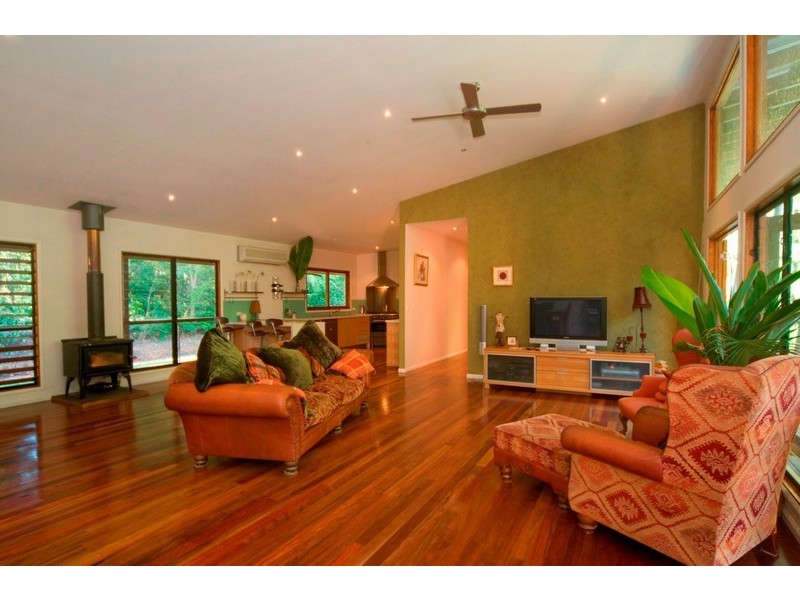 42 Mapleton Forest Road, Mapleton QLD 4560