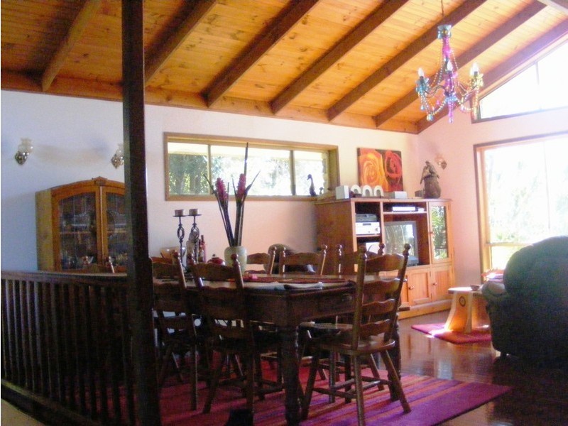 8 Maleny Vista, Maleny QLD 4552