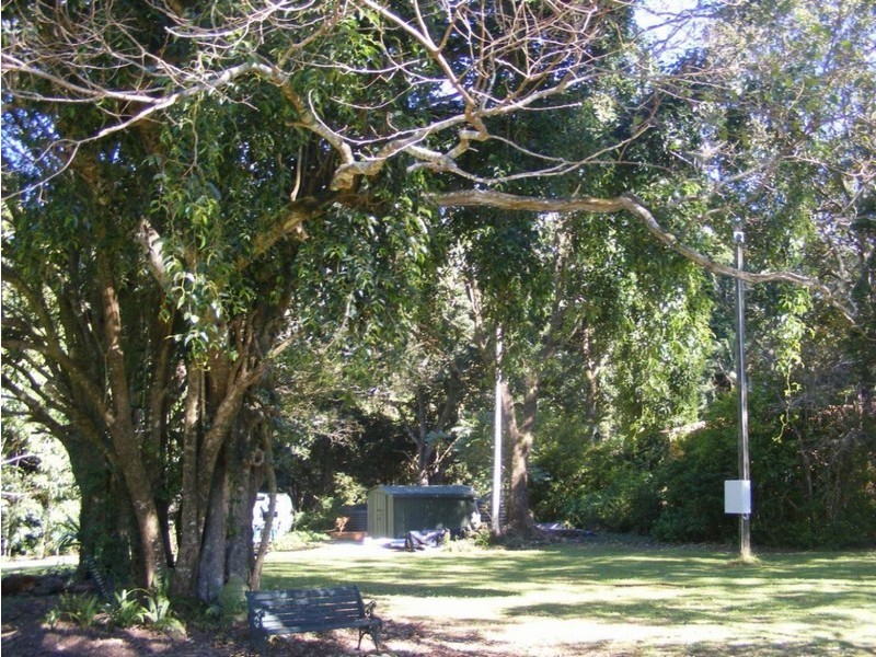 6 Mary Cairncross Avenue, Maleny QLD 4552