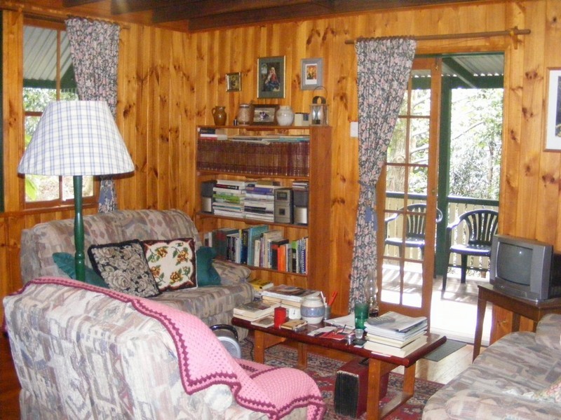 15 Hillfoot Lane, Montville QLD 4560