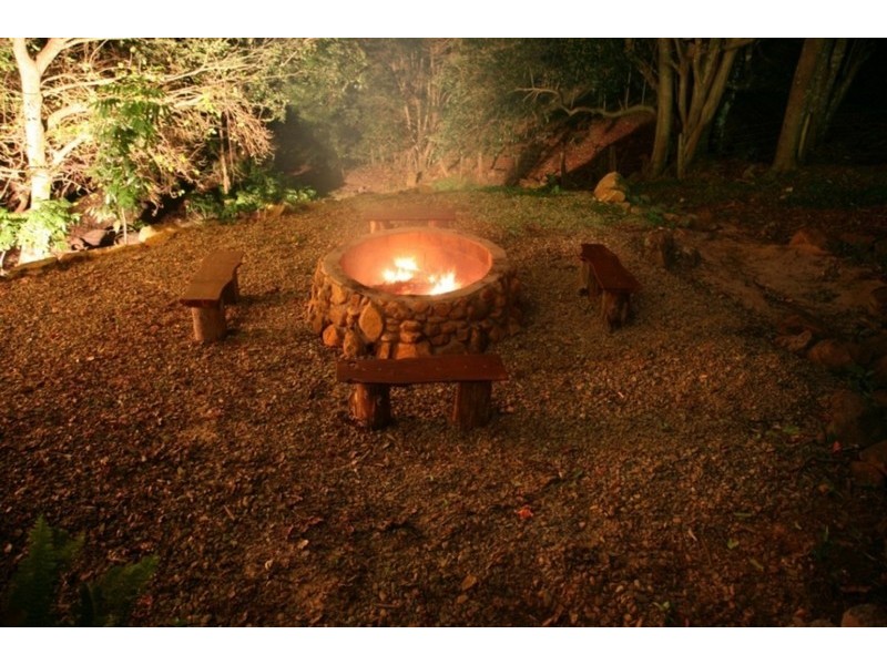 20 Palm Street, Maleny QLD 4552