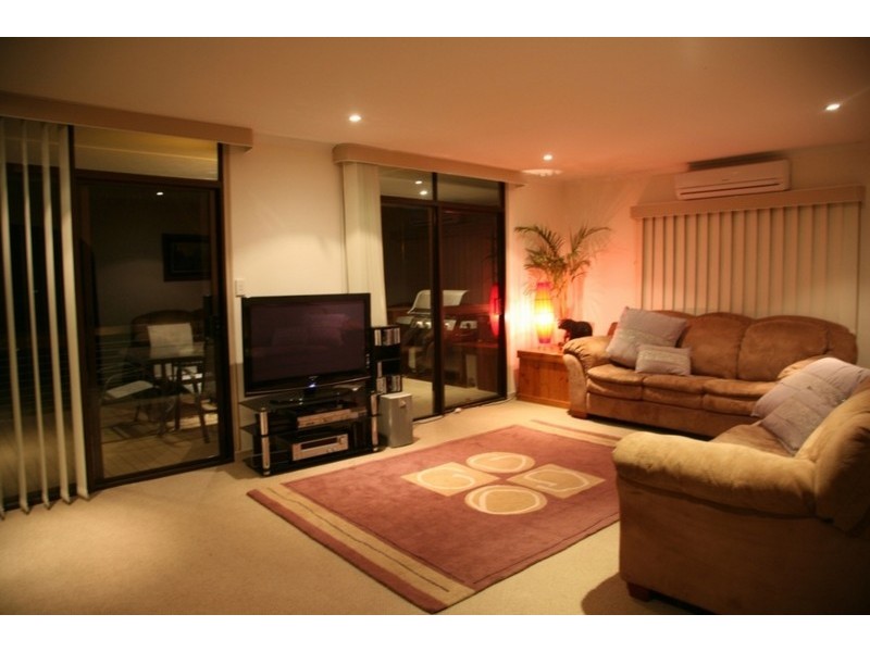 20 Palm Street, Maleny QLD 4552