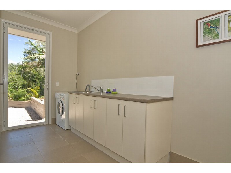 28 Ringwood Lane, Mapleton QLD 4560