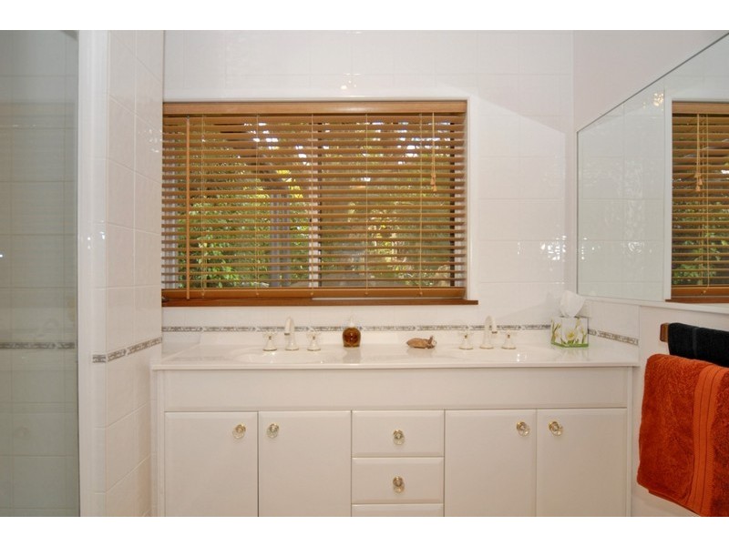 38 Post Office Road, Mapleton QLD 4560