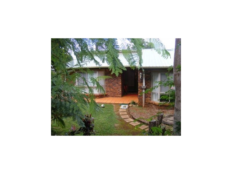 25 Post Office Road, Mapleton QLD 4560