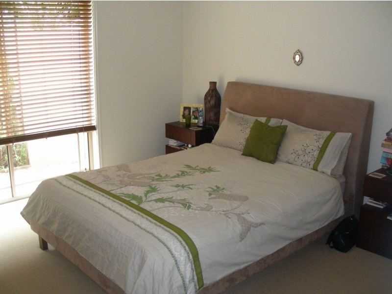 8 Rainbow Park Drive, Mapleton QLD 4560