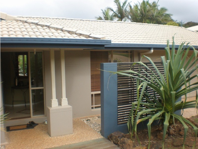 8 Rainbow Park Drive, Mapleton QLD 4560