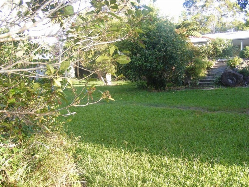 5 Glover Court, Montville QLD 4560