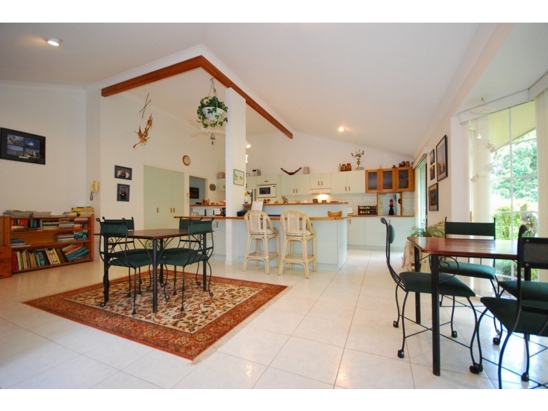 8 Thynne Court, Maleny QLD 4552